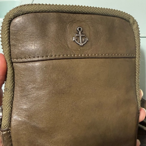 Harbour 2nd Benita Leather Crossbody Bag - Picture 3 of 11